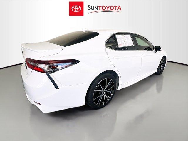 2024 toyota camry se