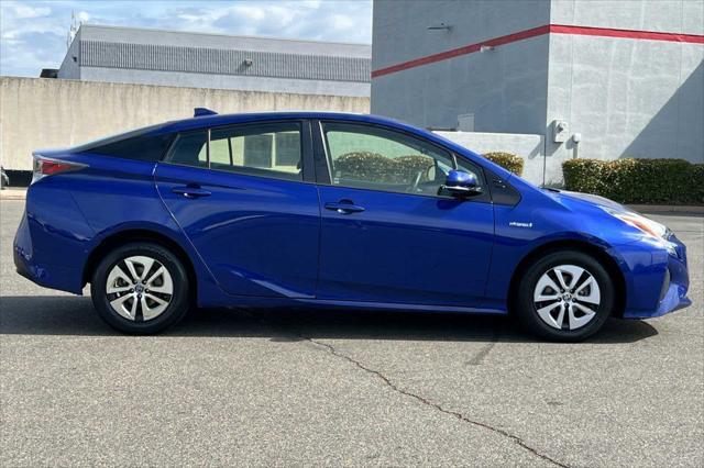 2018 toyota prius two