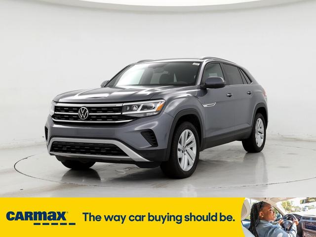 2022 volkswagen atlas cross sport se w/tech