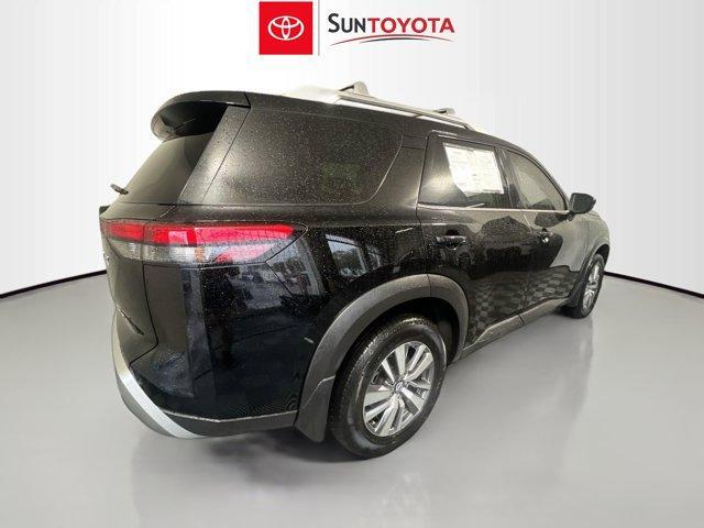 2022 nissan pathfinder sl
