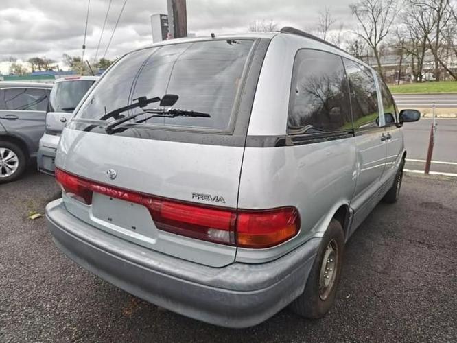 1991 toyota previa dlx wagon in hulmeville, pennsylvania