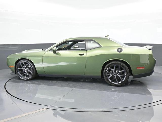 2022 dodge challenger gt