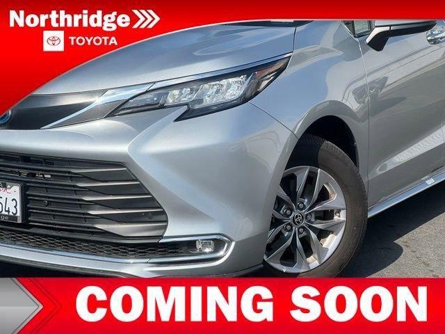 2023 toyota sienna