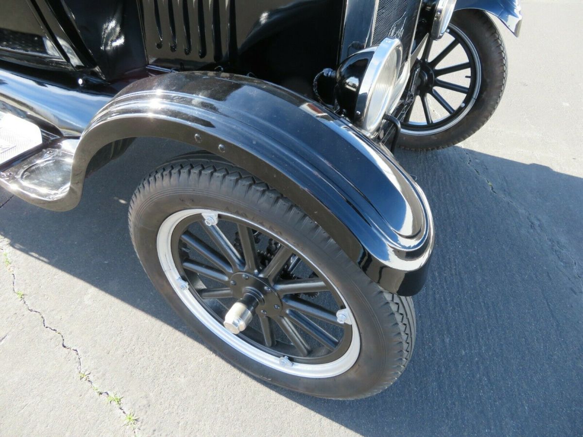 1922 ford model t coupe