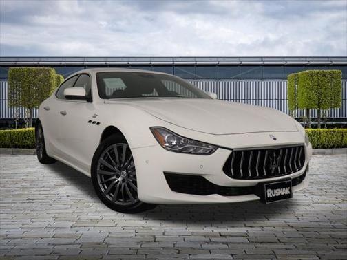 2023 maserati ghibli