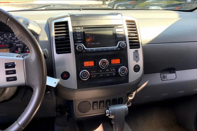 2016 nissan frontier sv