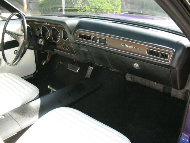 1971 dodge charger 500 restored and rebuilt top to bottom w/ 383, auto, cold a/c