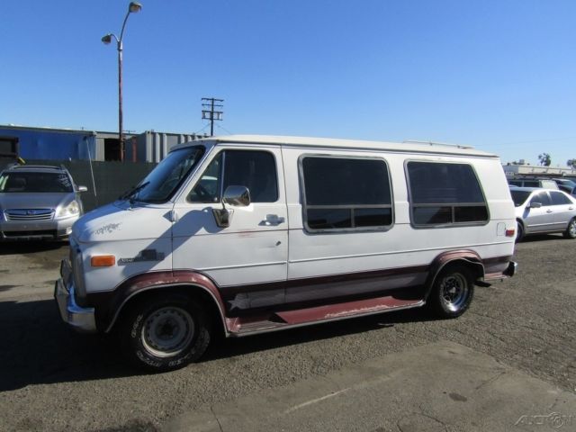 1987 gmc vandura 8-cylinder gas automatic no reserve
