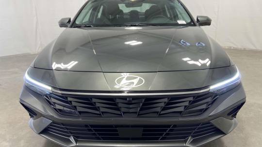 new 2024 hyundai elantra limited ivt