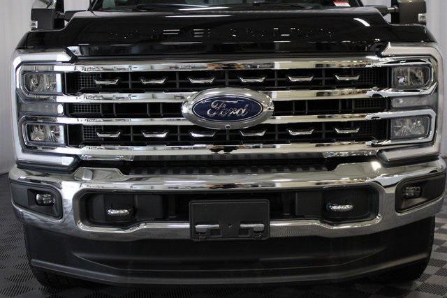 2023 ford f-350 lariat