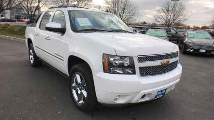 2011 chevrolet avalanche ltz 4x4 ltz 4dr crew cab pickup for sale in boise, idaho