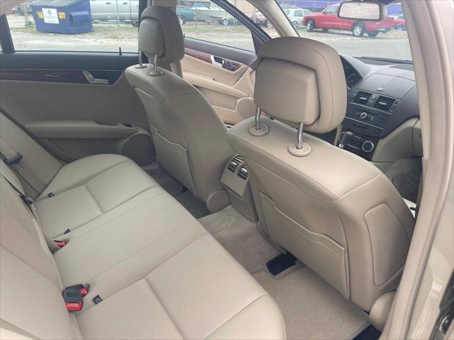 2011 mercedes-benz c-class c 300