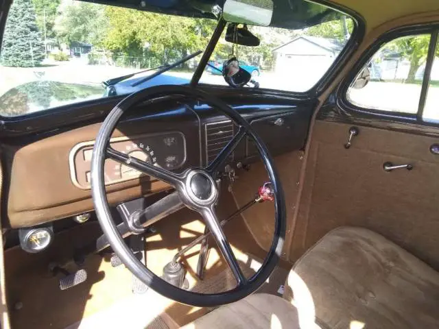1937 chevy master 2 door