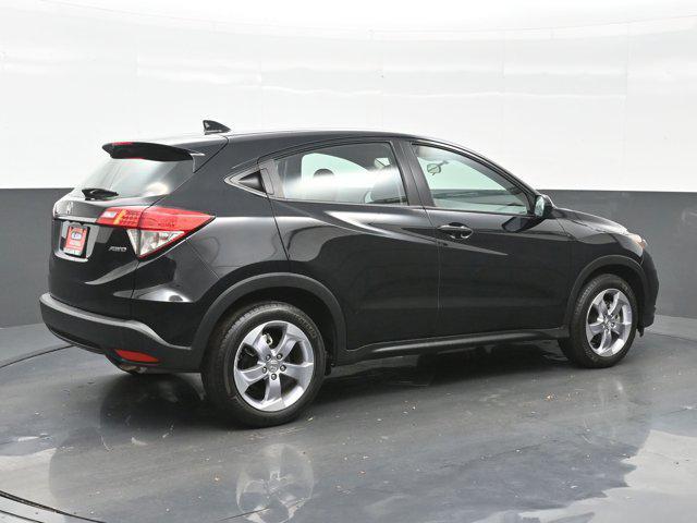 2022 honda hr-v lx