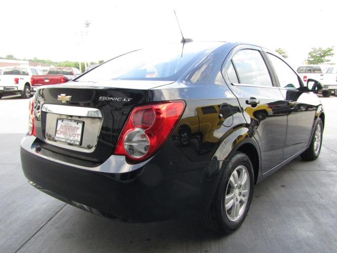 used 2016 chevrolet sonic lt sedan omaha, ne 68117 for sale in omaha, nebraska