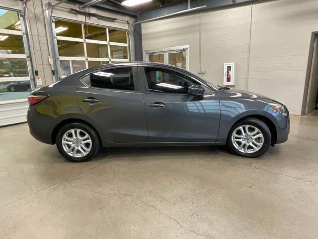 2016 scion ia base