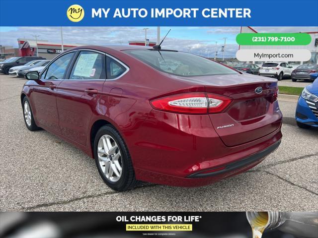 2016 ford fusion se