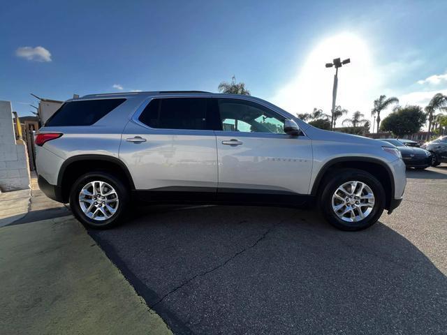 2018 chevrolet traverse lt cloth