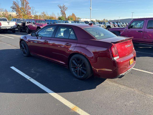 2023 chrysler 300 c