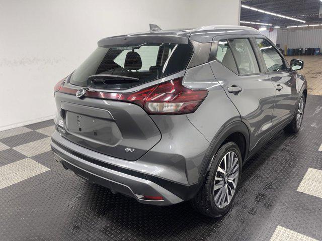 2021 nissan kicks sv