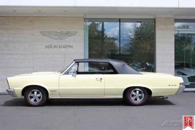 1965 pontiac gto convertible, 389/tri-carb, with 4-speed manual, -very cool!