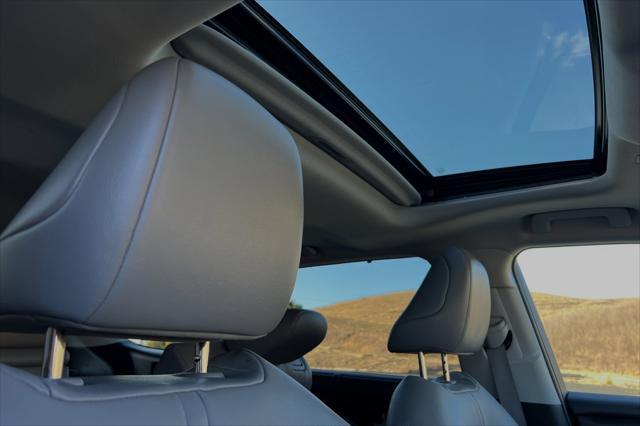 2020 toyota highlander hybrid xle