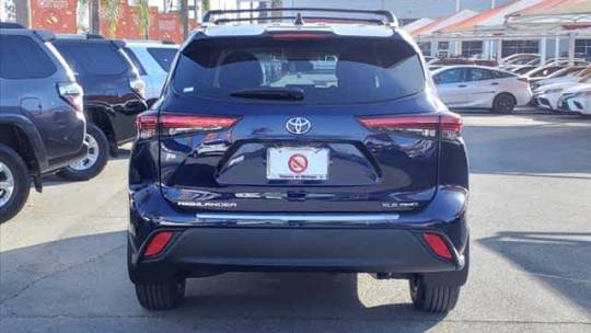 2022 Toyota Highlander