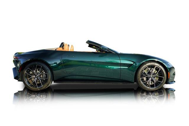 2021 aston martin vantage roadster