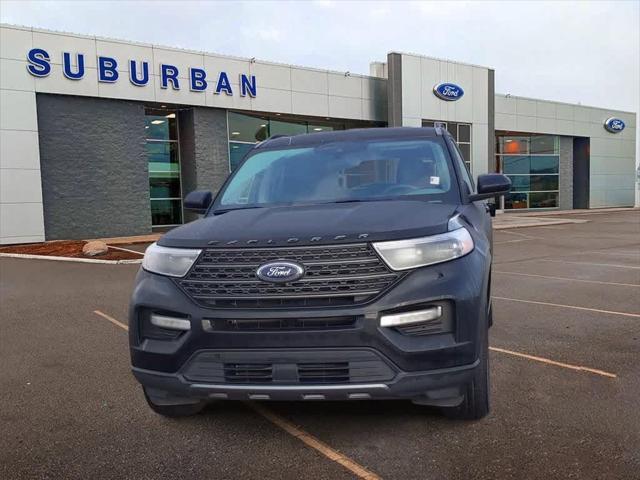 2022 ford explorer xlt