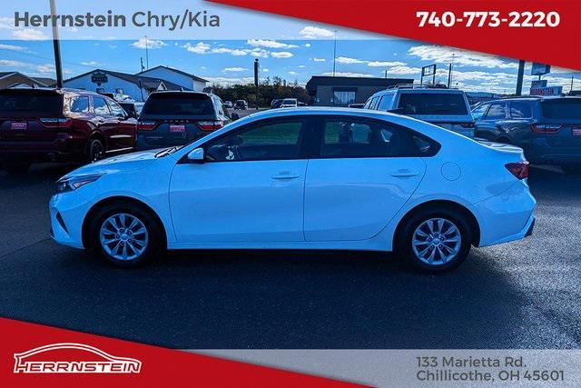 2022 kia forte fe