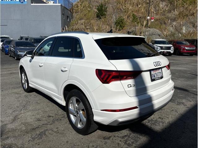 2021 audi q3 40 premium
