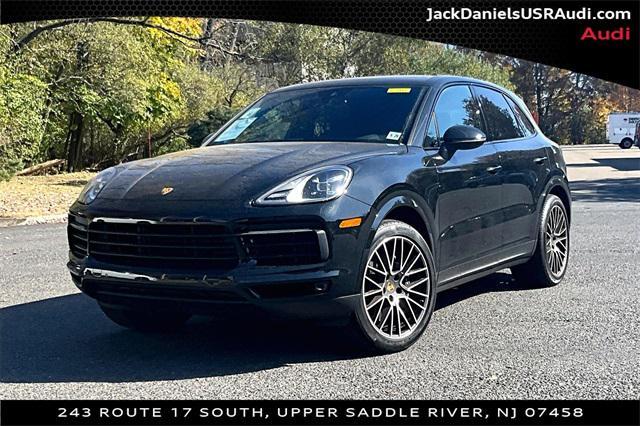 2023 porsche cayenne platinum edition