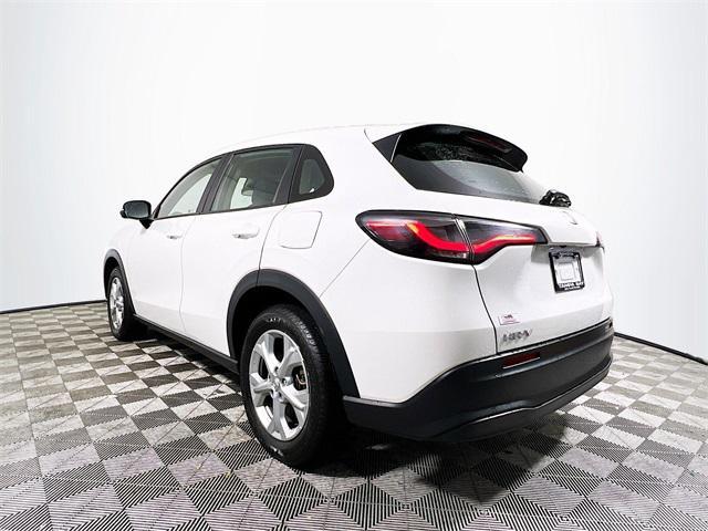 2023 honda hr-v lx