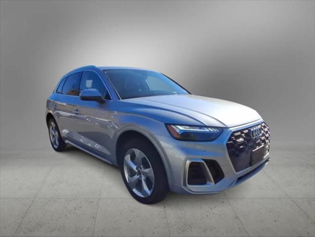 2022 audi q5 45 s line prestige