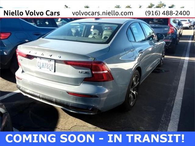 2024 volvo s60 b5 plus dark theme