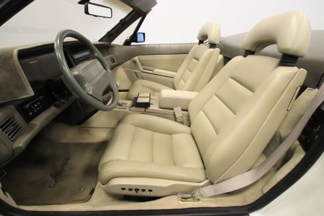 1992 cadillac allante 83501 miles pearl white convertible 4.5 liter v8 4 speed
