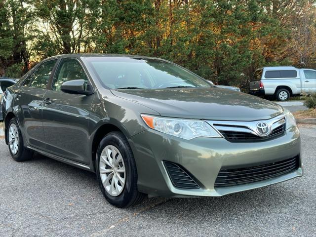 2012 toyota camry le