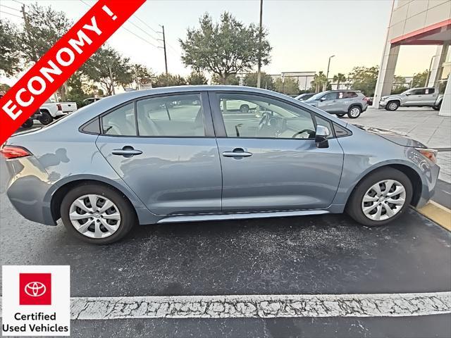 2022 toyota corolla le