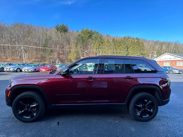 2023 jeep grand cherokee altitude