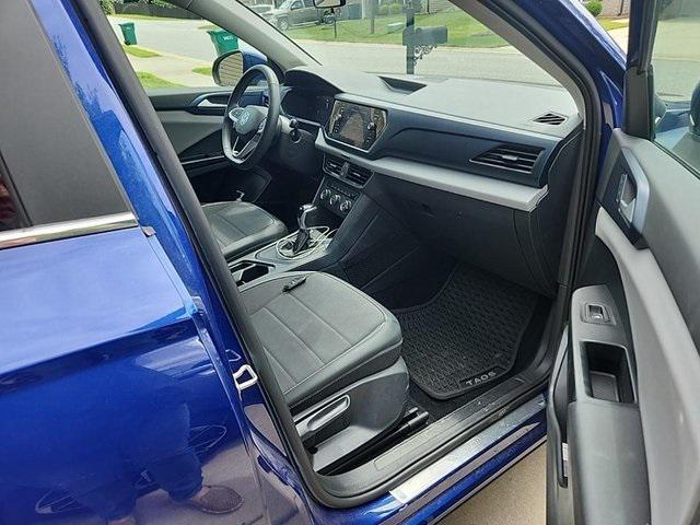 2022 volkswagen taos 1.5t se