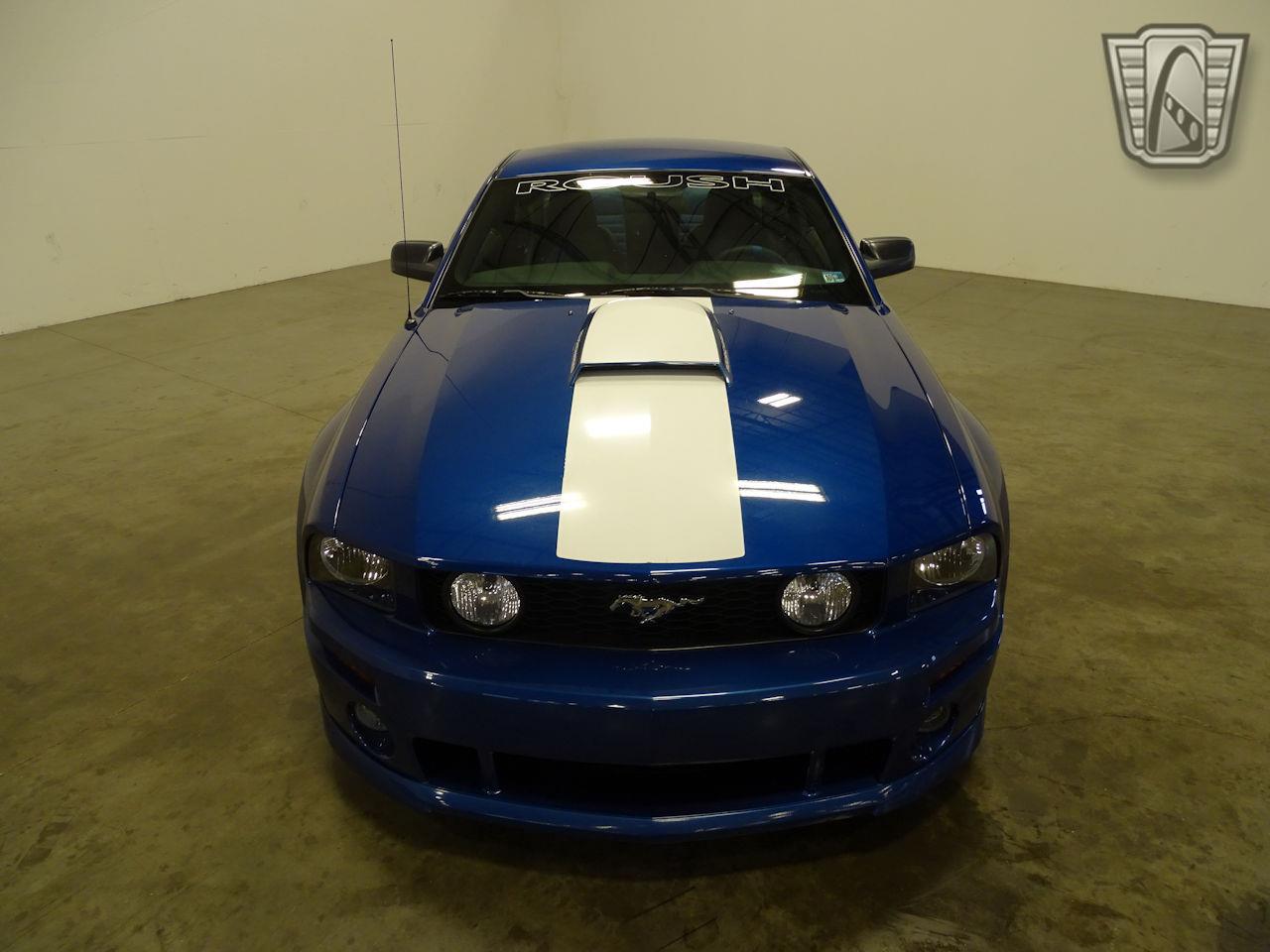 2008 ford mustang
