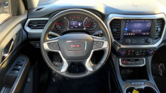 2022 GMC Acadia