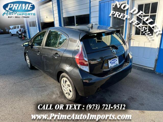 2016 toyota prius c four