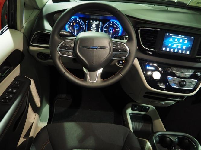 new 2019 chrysler pacifica touring plus kingwood, wv 26537 for sale in kingwood, west virginia
