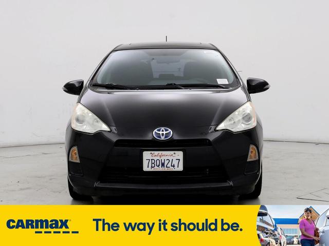2013 toyota prius c three