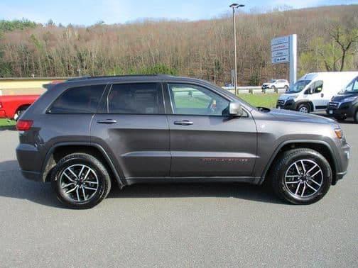 2021 jeep grand cherokee trailhawk in cheshire, massachusetts