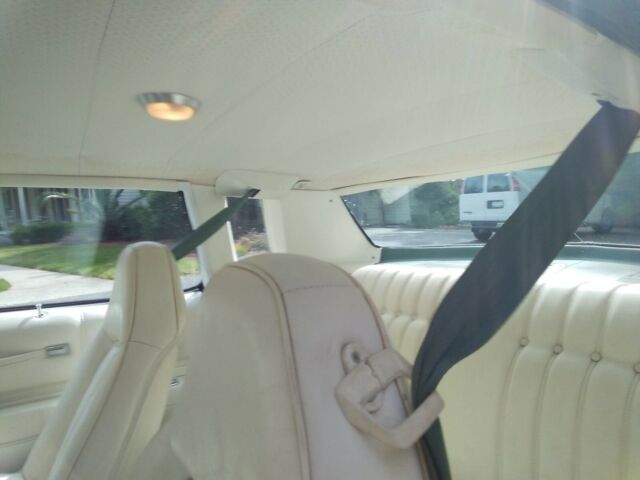 1977 monte carlo: excellent condition! great tires. working air conditioning