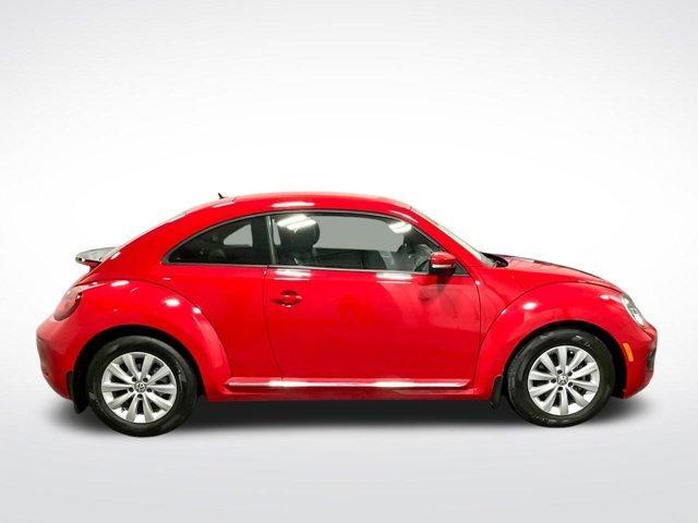 2019 volkswagen beetle 2.0t s