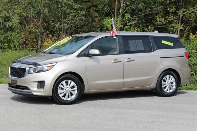 2017 kia sedona lx