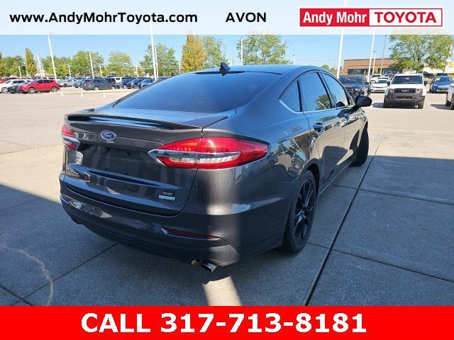 2019 ford fusion se